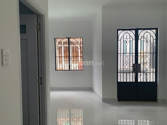 Bán nhà đẹp tươi sáng Lê Văn Sỹ  Quận 3 khu sầm uất