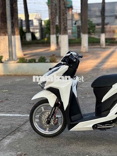 Honda Vario 150cc Trắng