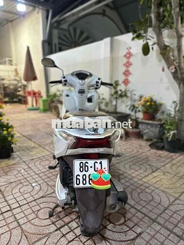 Bán cho khách có nhu cầu mua xe máy