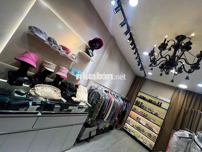 Cho thuê nhà nguyên căn Võ Văn Tần 2 Chiều