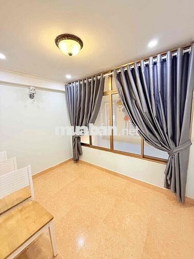 🏠 Nhà Quận 3 hẻm xe hơi thẳng, đất vuông, 5 tầng, 3 phòng ngủ, 4 nhà v