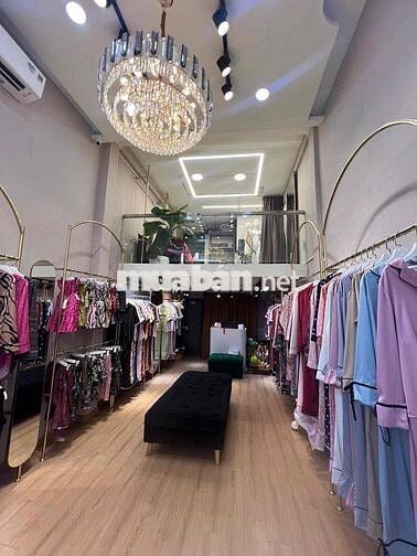 Cho thuê nhà nguyên căn Võ Văn Tần 2 Chiều