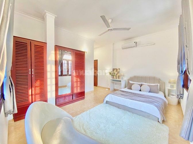 Cho thuê biệt thự Nguyễn Ư Dĩ P.Thảo Điền Q.2 + Diện tích: 20mx35m