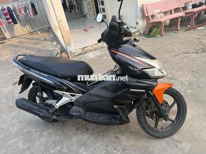 Honda Air Blade Đen cam