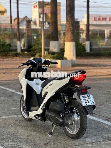 Honda Vario 150cc Trắng