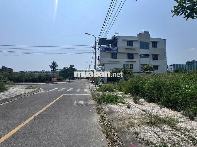 Chính chủ ngộp bank bán gấp 1 lô *** Trung lập 6