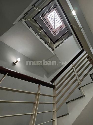 BÁN NHÀ HẺM 281 LÊ VĂN SỸ, PHƯỜNG TÂN SƠN HÒA, DT 3X16M, 4 LẦU