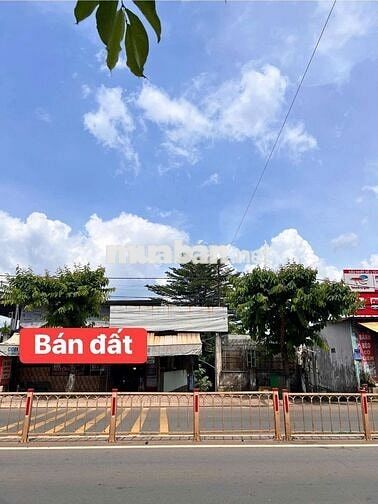 Bán nhà mặt tiền đường hồ thị hương, Long Khánh , Đồng Nai