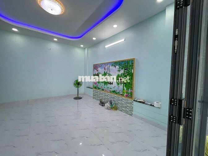 Bán nhanh Nhà X. Phú Trung Củ Chi  DT 9x34, 300m2, 2 tầng, Giá 5.1 tỷ