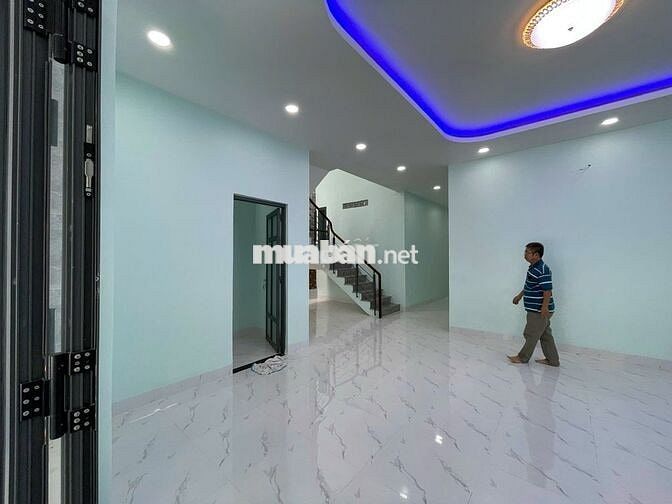Bán nhanh Nhà X. Phú Trung Củ Chi  DT 9x34, 300m2, 2 tầng, Giá 5.1 tỷ