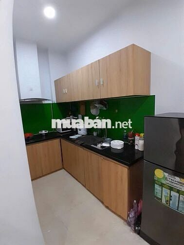 Bán Tòa Căn hộ 6 tầng Man Thiện gần sân bay, 12 căn hộ .