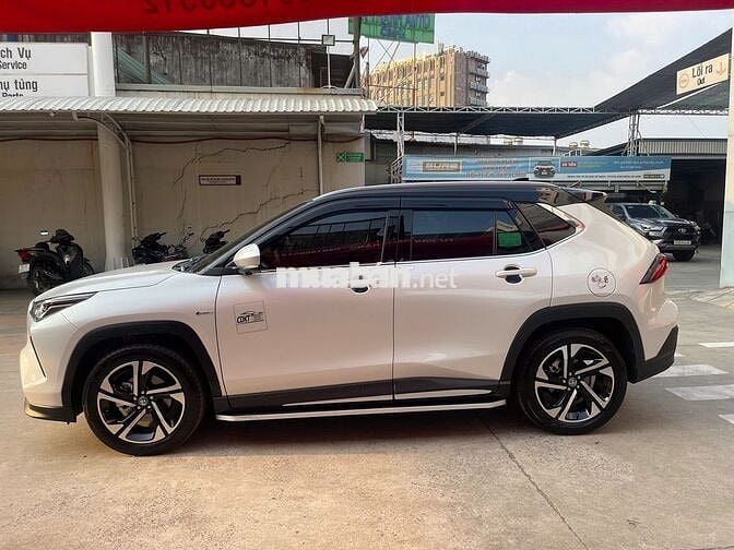 Toyota Yaris Cross Trắng 16034 km