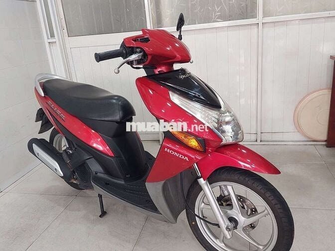 Honda Click màu Đỏ,bstp, chính chủ.