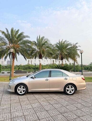 Toyota Camry 2015 2.5Q Vàng cát