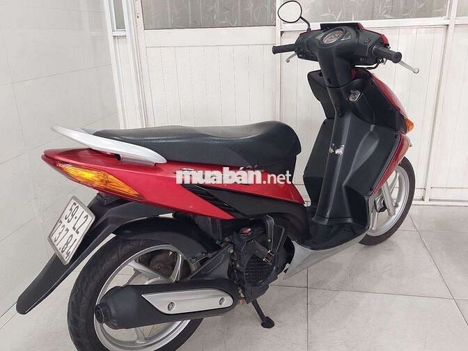 Honda Click màu Đỏ,bstp, chính chủ.