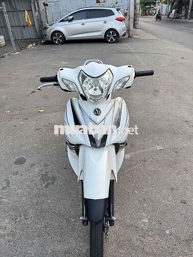 SYM Elegant 50cc Trắng