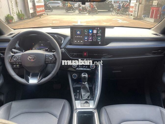 Toyota Yaris Cross Trắng 16034 km