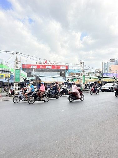 MẶT TIỀN CHỢ PHẠM VĂN HAI – HIẾM NHÀ BÁN – CHỈ 11.x TỶ 