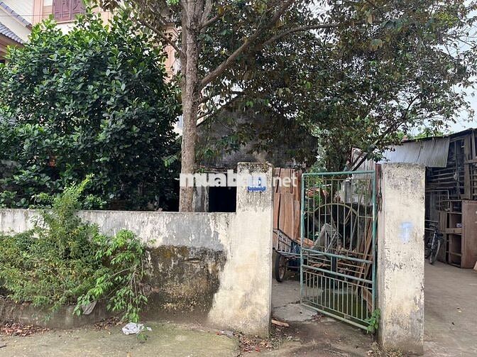 Cần chuyển nhượng lô đất 150M2