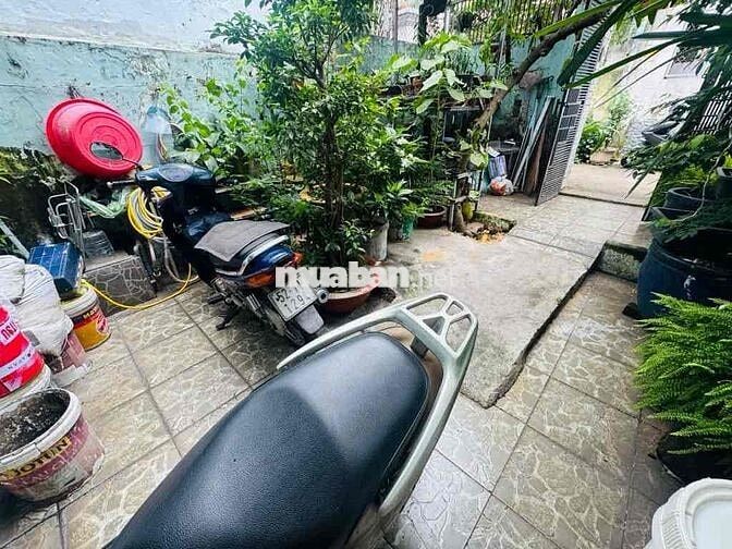 Nguyễn Thượng Hiền giáp ranh Phú Nhuận, Bình Thạnh , hẻm 3 gác vi vu