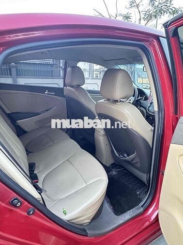 Hyundai Accent 2012 Sedan Đỏ Zin