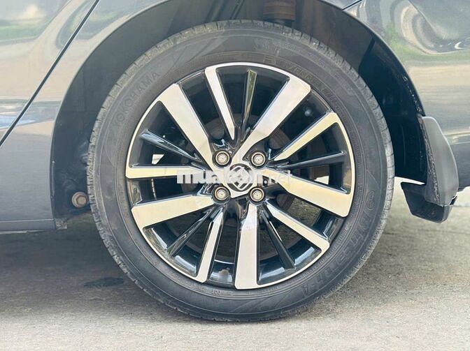 Honda City RS 2022 Xám 4 vạn km