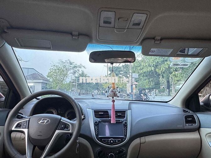 Hyundai Accent 2012 Sedan Đỏ Zin