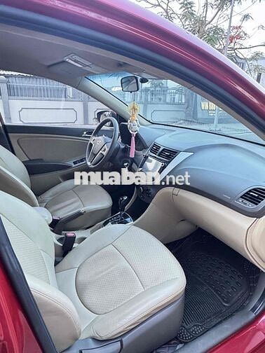Hyundai Accent 2012 Sedan Đỏ Zin