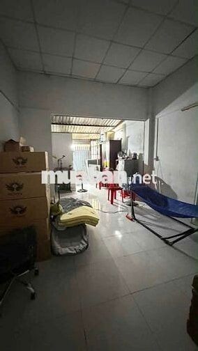 NHÀ NGUYÊN CĂN MẶT TIỀN ĐƯỜNG LỚN DT 5×20