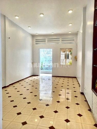 Bán nhà chính chủ phường Tân Định (phường Đakao, quận 1)