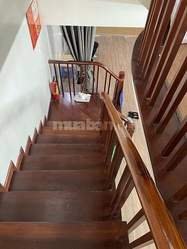 CC cho thuê nhà mặt phố Trần Quang Diệu, DT 50m, 6T thang máy, 40tr/th