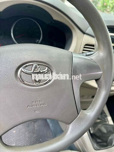 Toyota Innova MT 2015