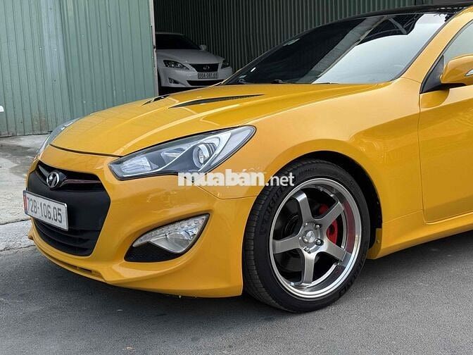 Hyundai Genesis 2012 - 65000 km