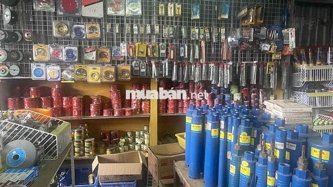 TUYỂN 2 NV BÁN HÀNG NAM TẠI BÌNH PHƯỚC