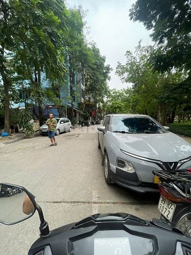 CC cho thuê nhà mặt phố Trần Quang Diệu, DT 50m, 6T thang máy, 40tr/th