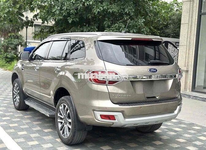 BÁN FORD EVEREST 2.0TITANIUM 1 CẦU 2019 ***