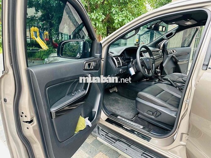 BÁN FORD EVEREST 2.0TITANIUM 1 CẦU 2019 ***