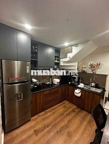 Hẻm xe ba gác căn góc Ông Ích Khiêm Phường 14 Quận 11. dt 3,5x10, 2 lầ