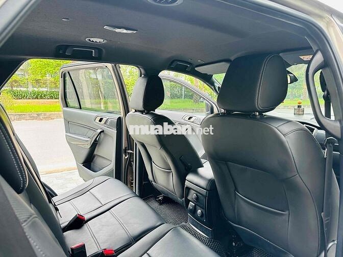 BÁN FORD EVEREST 2.0TITANIUM 1 CẦU 2019 ***