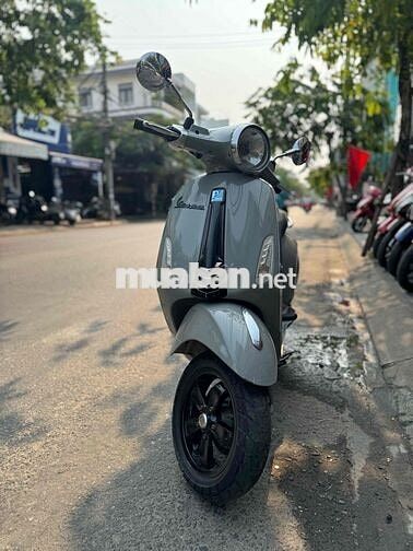 Piaggio Vespa Sprint Xám 72289 km