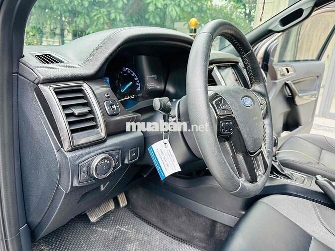 BÁN FORD EVEREST 2.0TITANIUM 1 CẦU 2019 ***