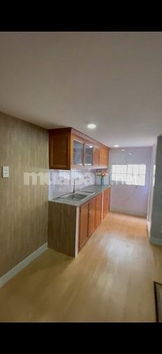 CẦN TIỀN BÁN CĂN HÔ 40M2, GIÁ 495TR, SHR 