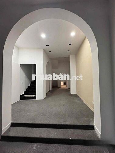 CHO THUÊ NHÀ MẶT TIỀN HOA LAN,PHÚ NHUẬN,KHU VIP PHAN XÍCH LONG,3 LẦU