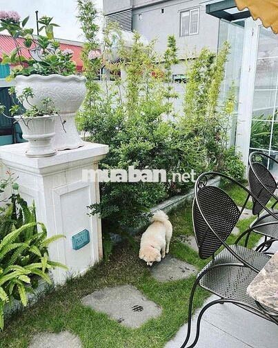 CHO THUÊ NHÀ NGUYÊN CĂN GARA Ô TÔ FULL NỘI THẤT CAO CẤP TẠI KHU PHÂN L