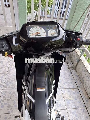 Suzuki Satria 120 Đen 6 số