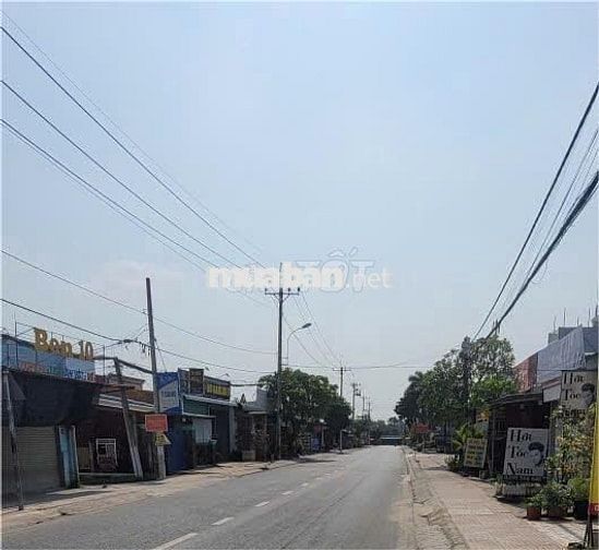 NÓNG, đất mặt tiền ngang 15m, gần 1400m2, có 230m2 thổ, SHR, chính chủ
