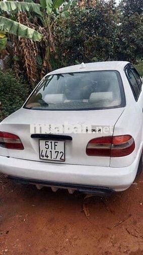 Toyota Corolla 1999 màu Trắng