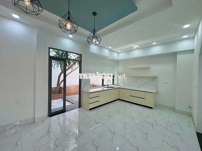 Nhà 3 tầng gần Tháp Bà Nha Trang – cách biển 5p – 87m2 – chỉ 5,65 tỷ