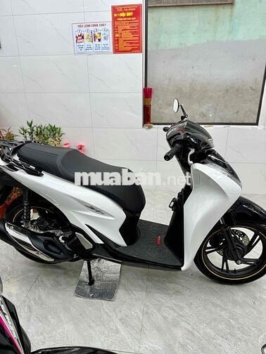 Honda SH 125 2023 Trắng đen