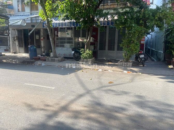 nhà cấp 4 Dt 8x25m Đường 10 khu Lý Phục Man P bình Thuận Q7. Giá TL